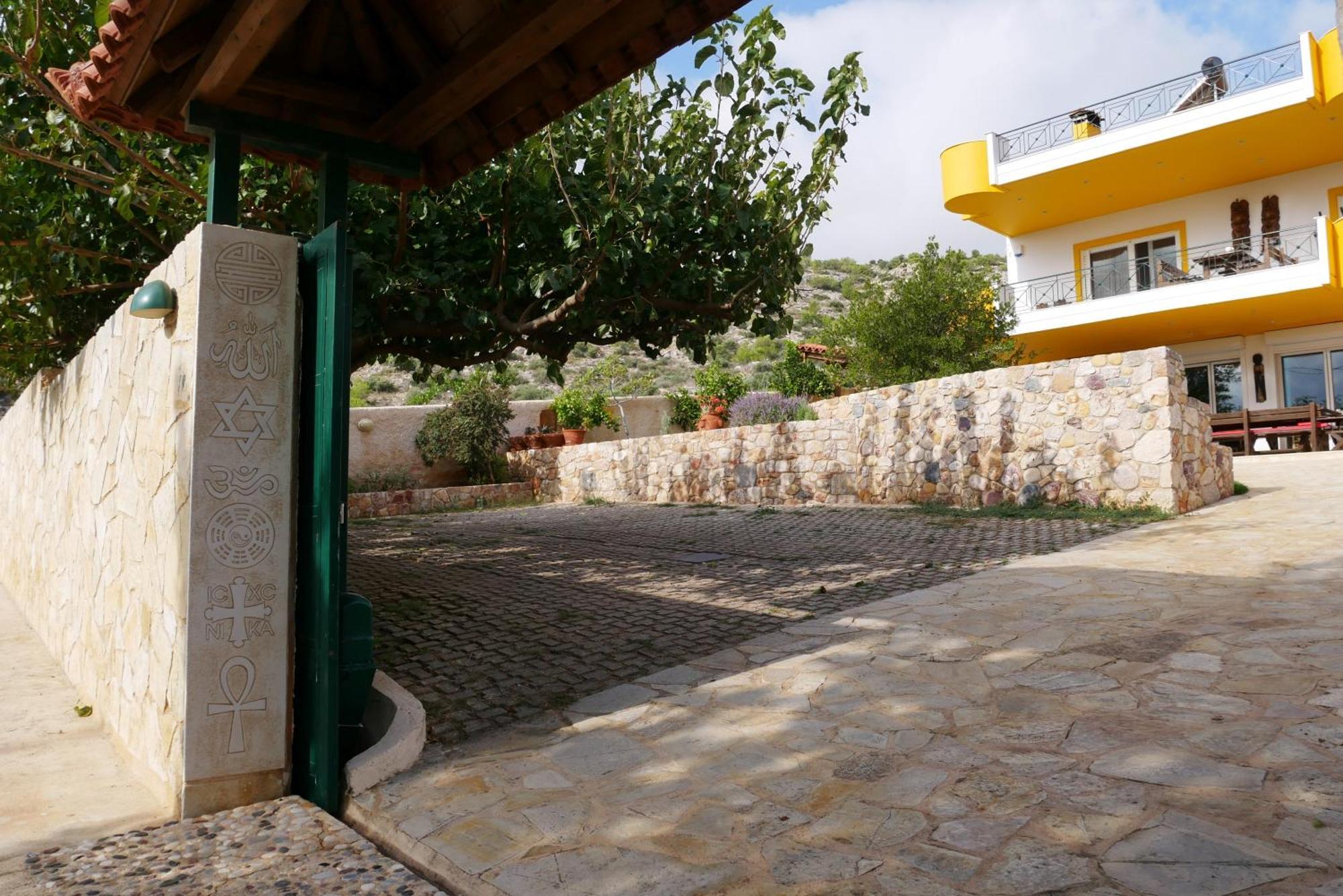 Bed and Breakfast Casa Di Luce Agia Marina  Exteriér fotografie