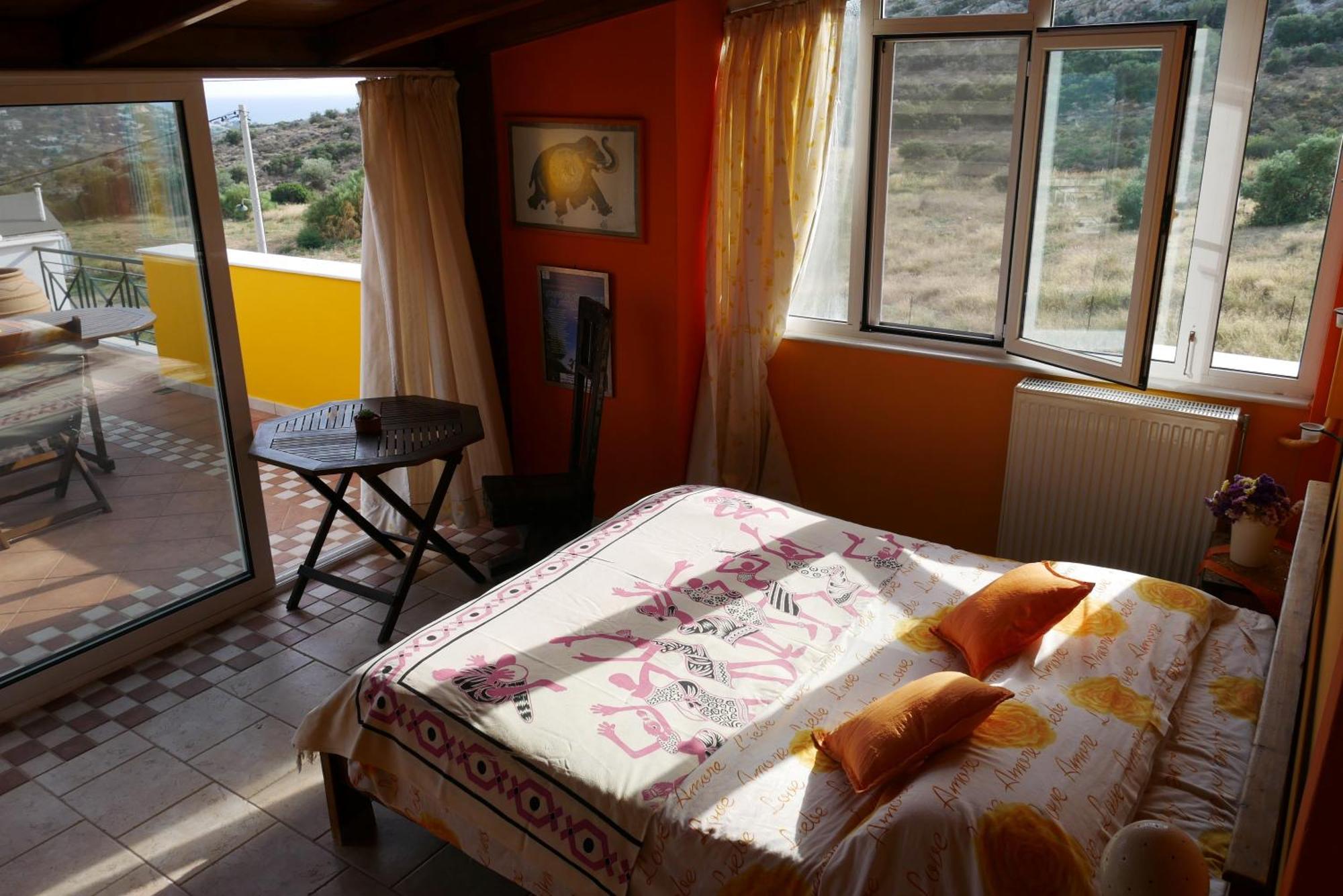 Bed and Breakfast Casa Di Luce Agia Marina  Exteriér fotografie